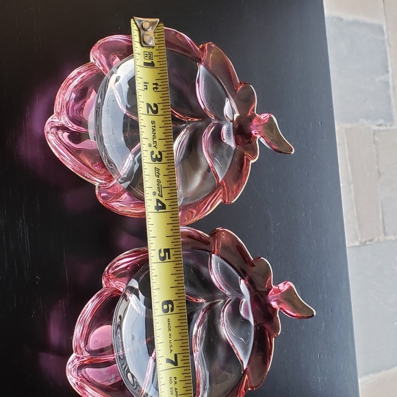 Vintage Pair of Cranberry&Clear Glass Candy/Trinket Leaf Shaped Dishes - Picture 7 of 16